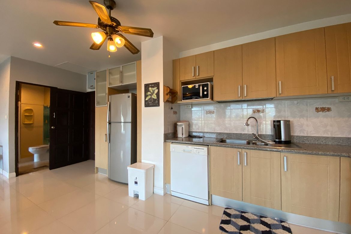 2 bed units for sale Chang Kian