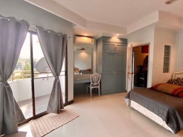 A spacious unit with 2 bed for rent or sale in Muang Chiang Mai-P-PCS360