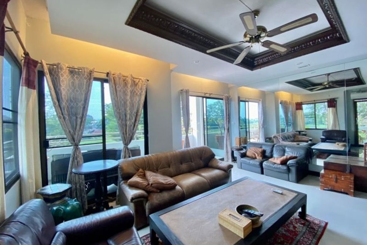 A spacious unit with 2 bed for rent or sale in Muang Chiang Mai-P-PCS360