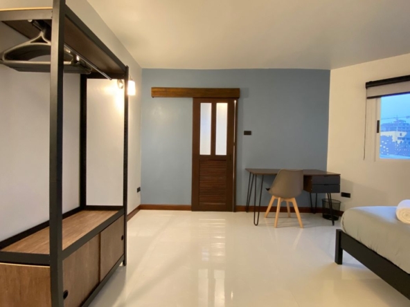 2 bed newly renovated unit for sale in Muang Chiang Mai-P-PCS865