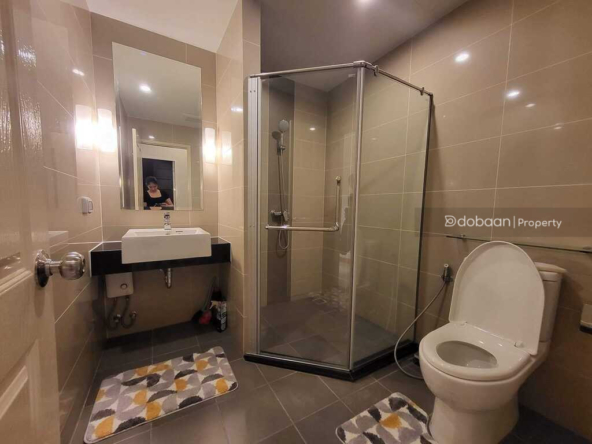 2 bathrooms