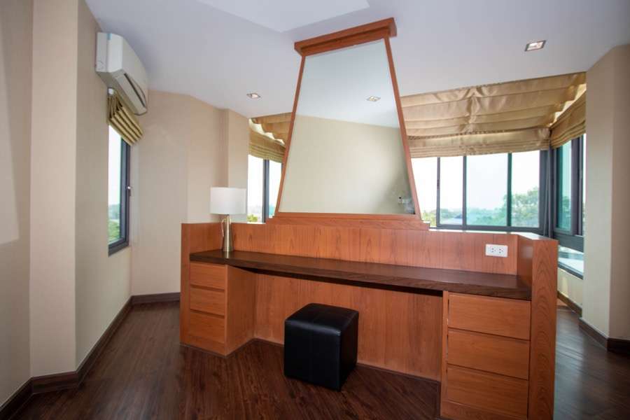 A penthouse at Himma Garden Condo - is this what you are looking for?-PH-HM004