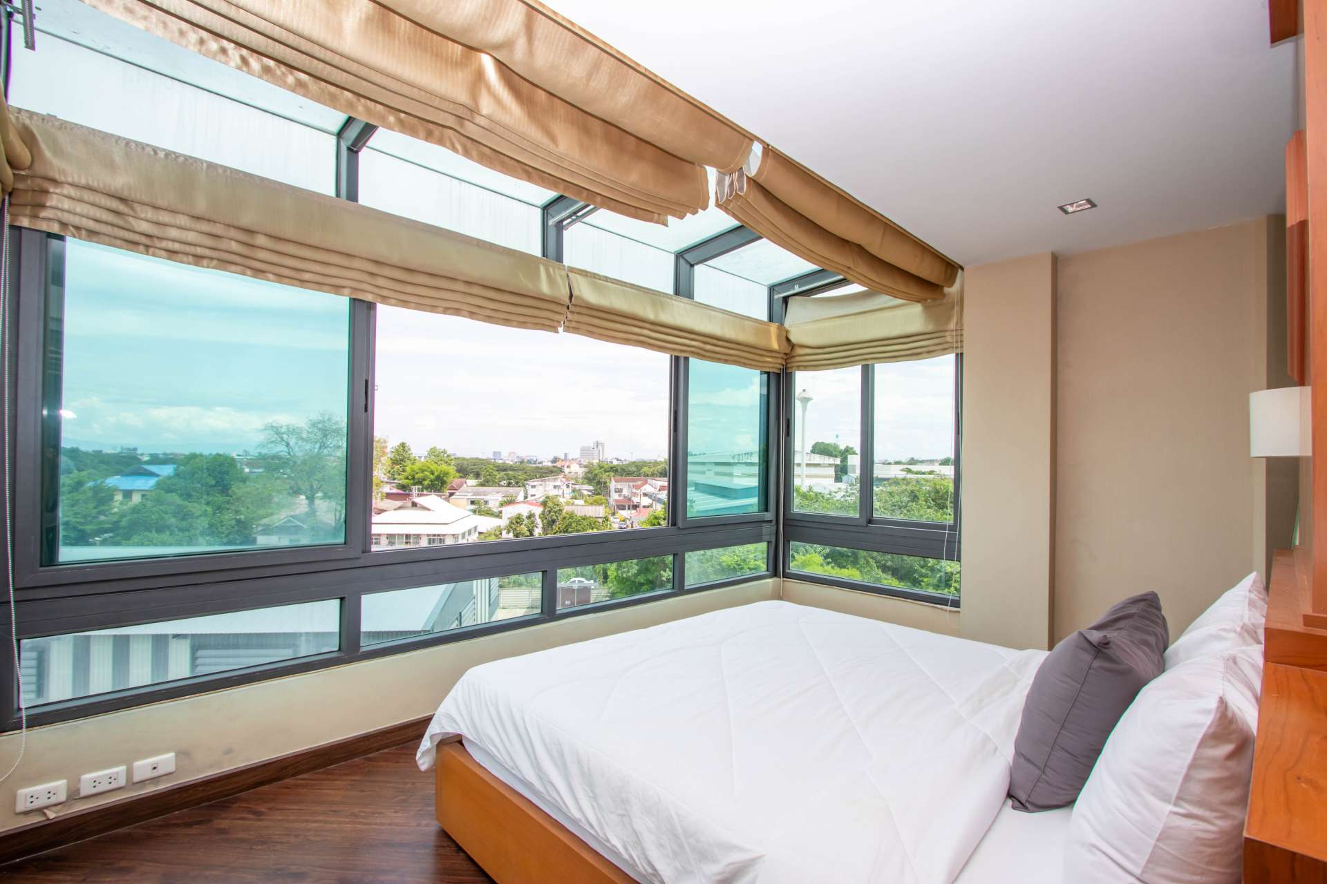 A penthouse at Himma Garden Condo - is this what you are looking for?-PH-HM004