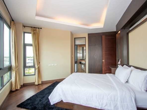 A penthouse at Himma Garden Condo - is this what you are looking for?-PH-HM004