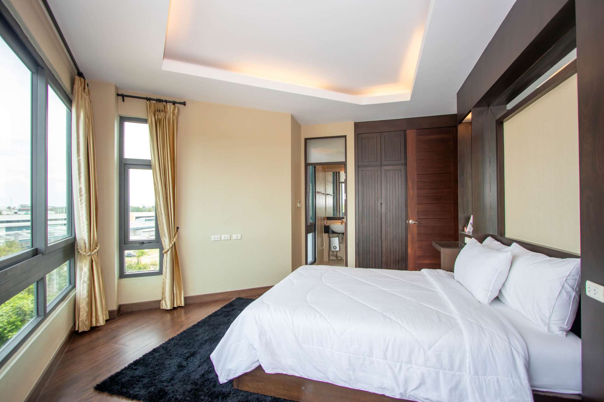 A penthouse at Himma Garden Condo - is this what you are looking for?-PH-HM004