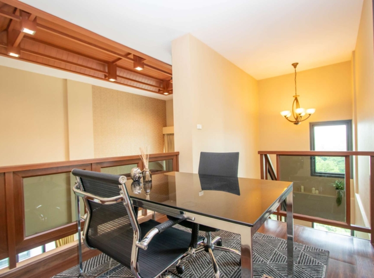 A penthouse at Himma Garden Condo - is this what you are looking for?-PH-HM004