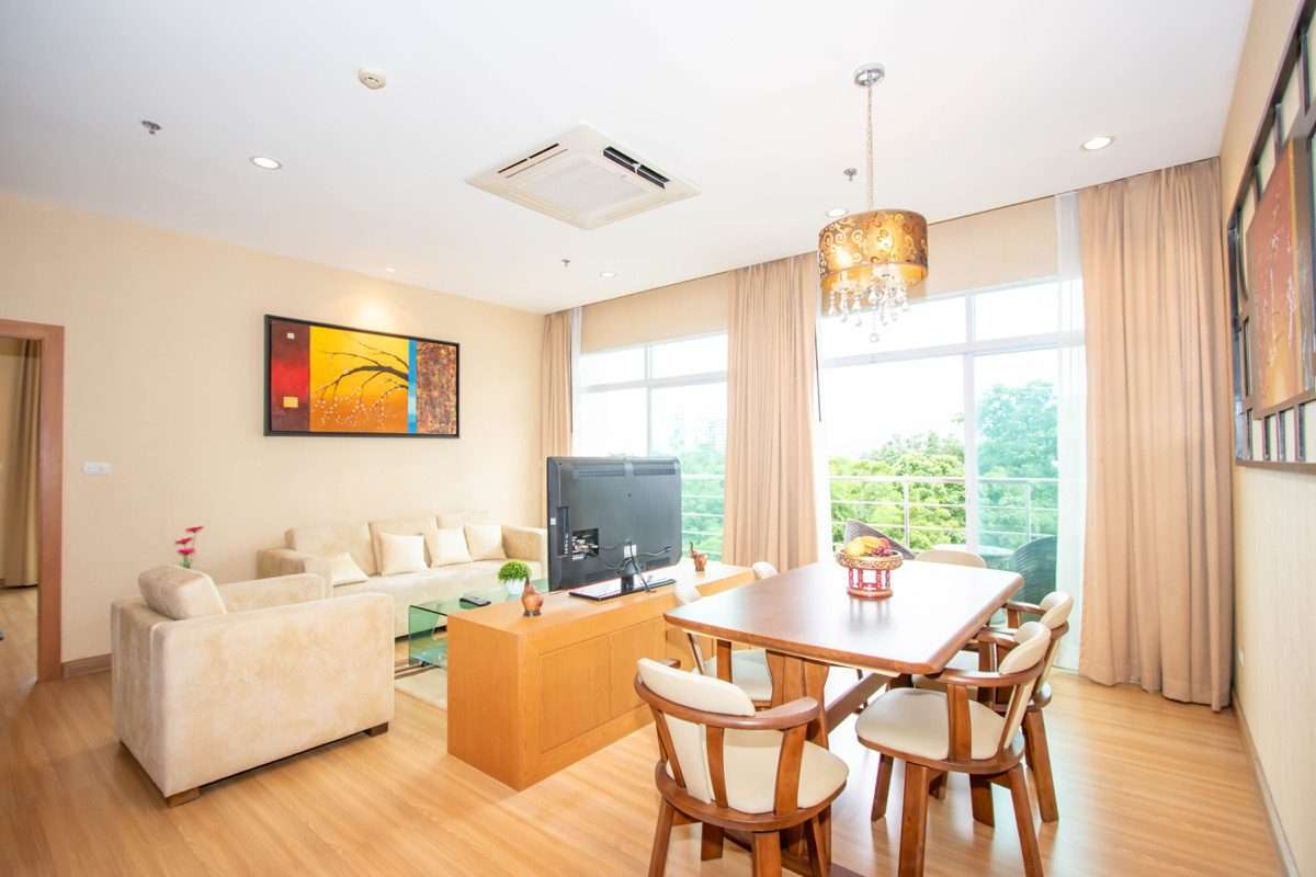 Exquisite Duel Aspect Contemporary Condo for Sale : Touch Hill Place-PH-TH023