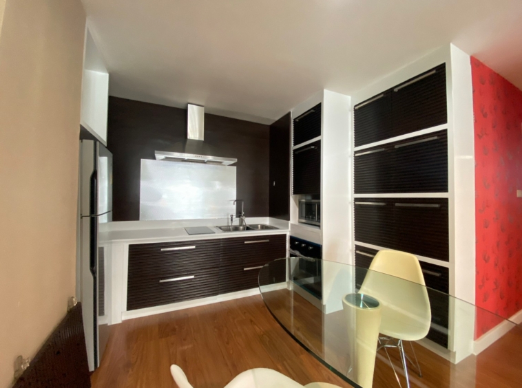 Large 2 bedroom Condo corner unit for sale @ Punna-SHG-CS446