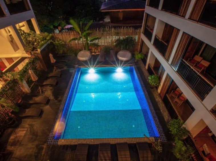 Hotel with pool for sale in Muang Chiang Mai-P-PCCS641