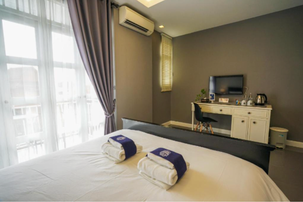 12 rooms hotel for sale in Muang Chiang Mai-P-PCCS926