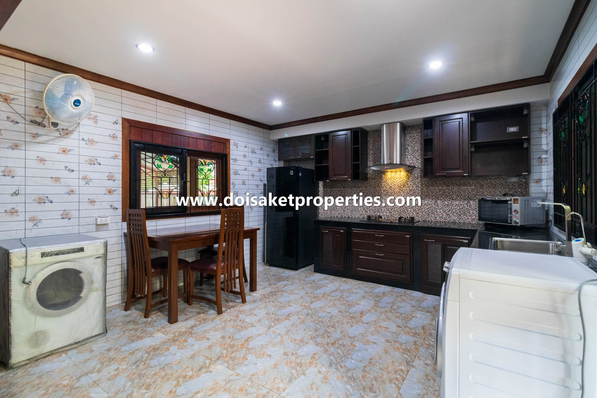 Doi Saket-DSP-(HS327-02) Lovely 2-Bedroom Home with Pretty Grounds in a Great Location for Sale in Choeng Doi