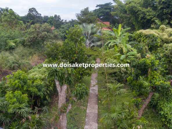 Doi Saket-DSP-(HS329-05) 5-Bedroom Family Home and Guest Bungalow with Gorgeous Gardens for Sale near Tao Garden in Luang Nuea