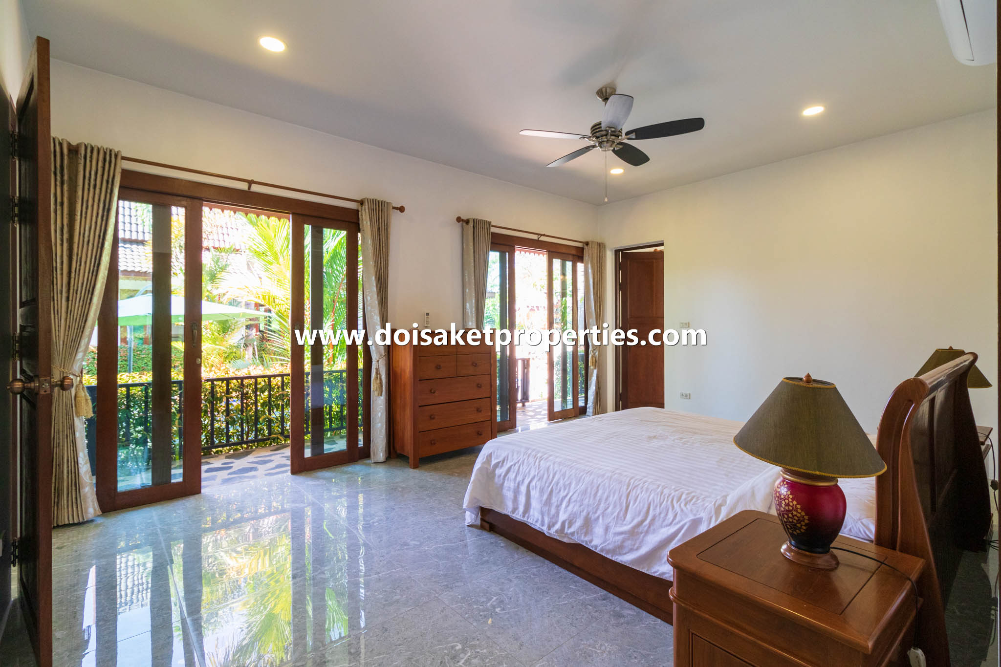 Doi Saket-DSP-(HS330-04) Large and Beautiful Resort-Style Home with Swimming Pool for Sale in Doi Saket