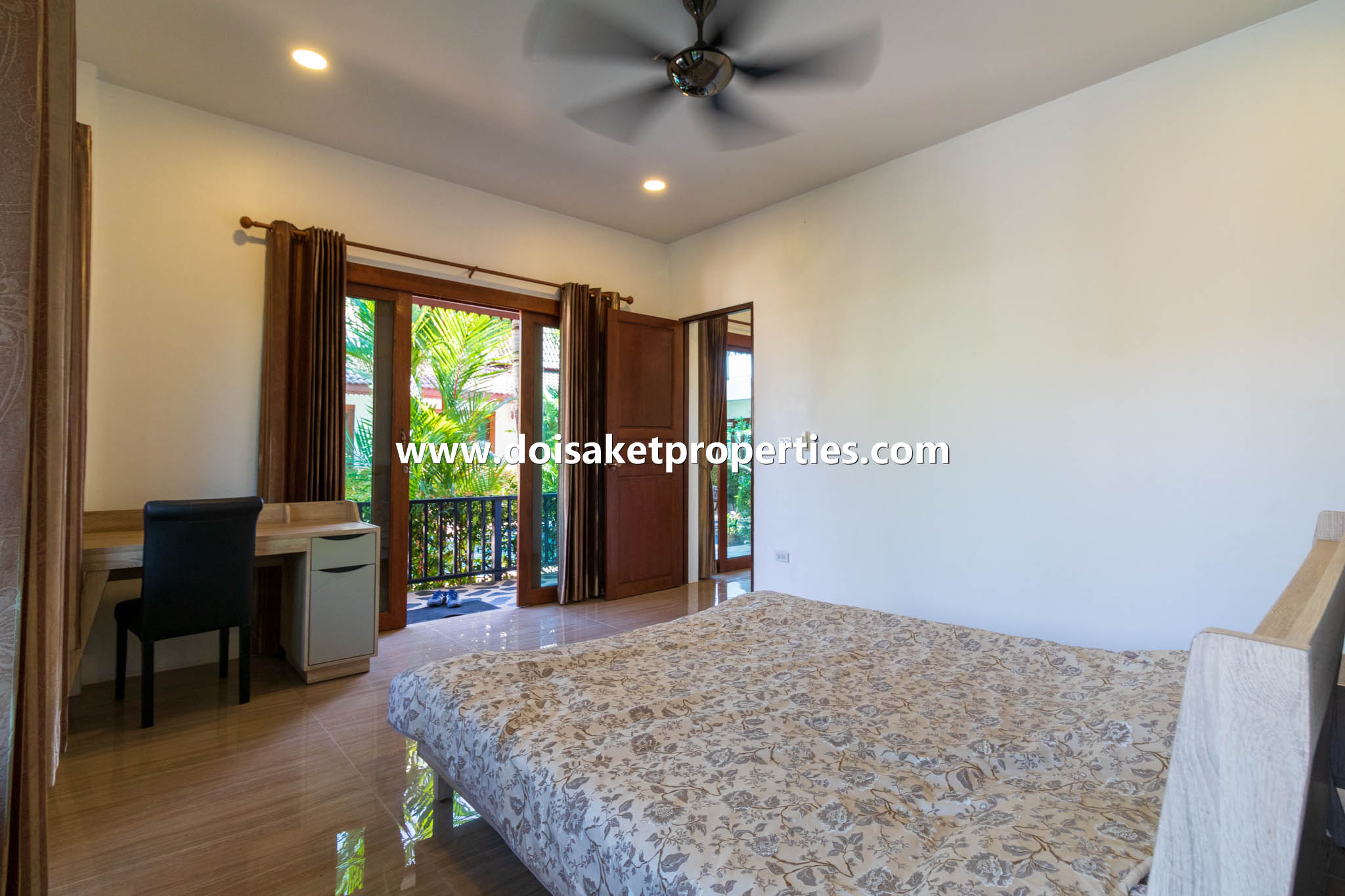 Doi Saket-DSP-(HS330-04) Large and Beautiful Resort-Style Home with Swimming Pool for Sale in Doi Saket