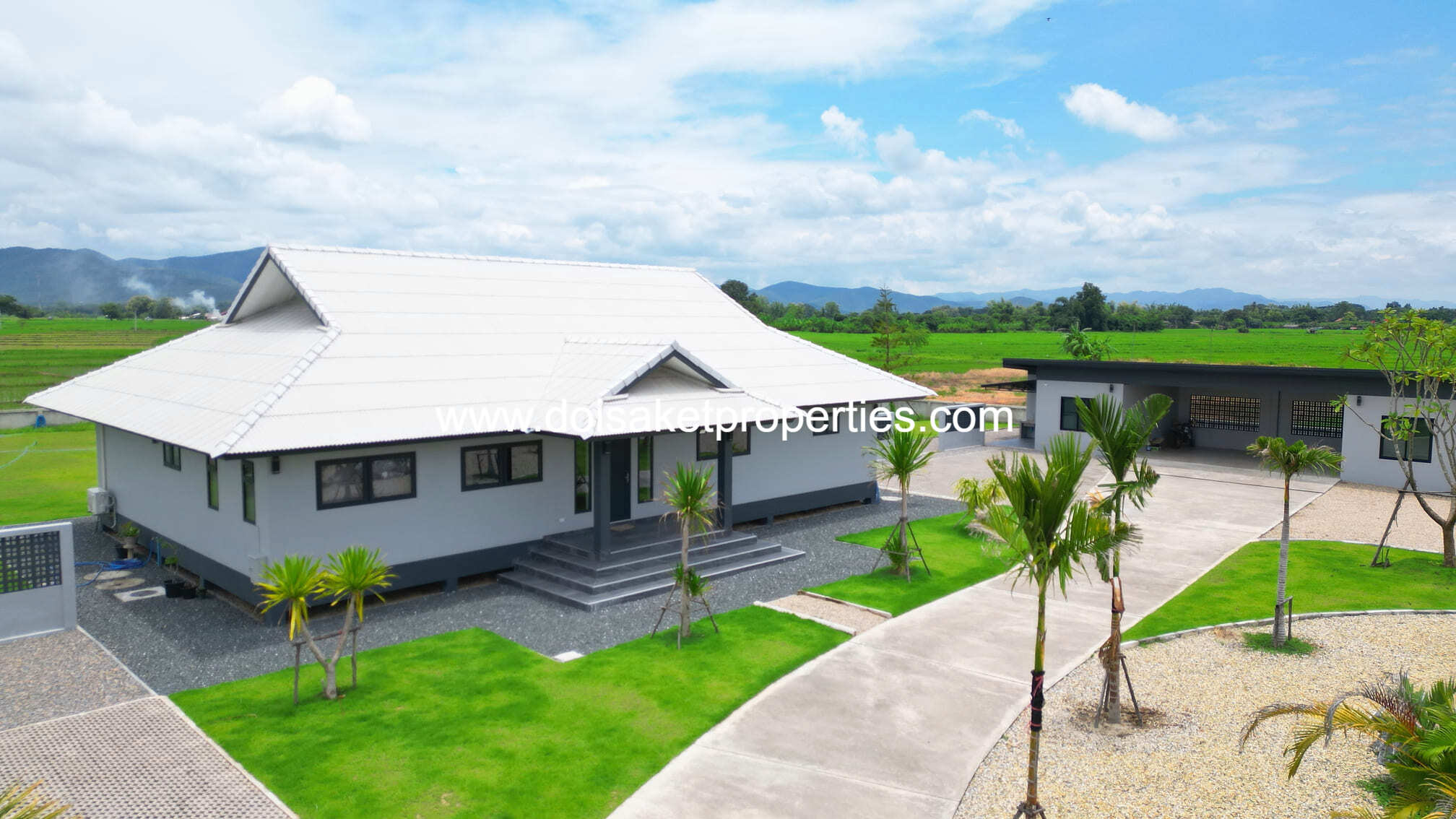 Doi Saket-DSP-(HS363-04) Beautiful 4-Bedroom Modern Home with Great Mountain Views for Sale in Pa Pong