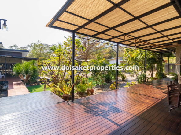 Doi Saket-DSP-(HS365-06) Beautifully-Designed 4-Bedroom Modern Home with 2-Bedroom Guest House for Sale in Luang Nuea