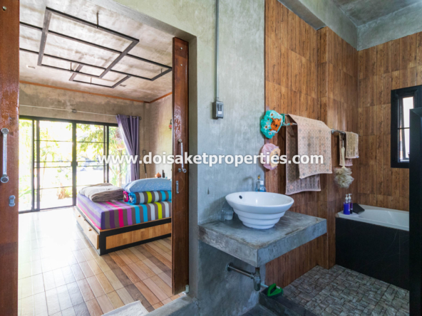 Doi Saket-DSP-(HS365-06) Beautifully-Designed 4-Bedroom Modern Home with 2-Bedroom Guest House for Sale in Luang Nuea