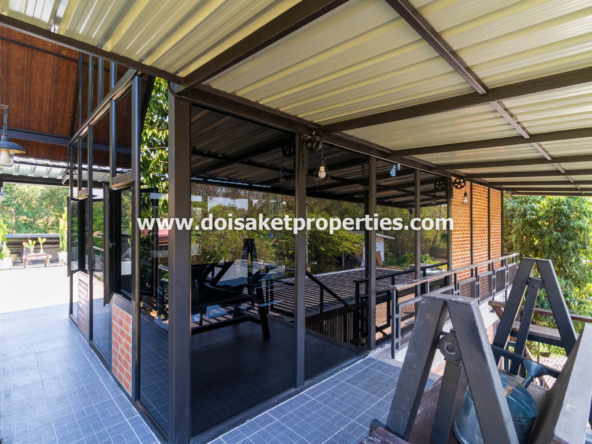 Doi Saket-DSP-(HS365-06) Beautifully-Designed 4-Bedroom Modern Home with 2-Bedroom Guest House for Sale in Luang Nuea