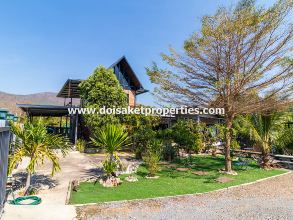 Doi Saket-DSP-(HS365-06) Beautifully-Designed 4-Bedroom Modern Home with 2-Bedroom Guest House for Sale in Luang Nuea