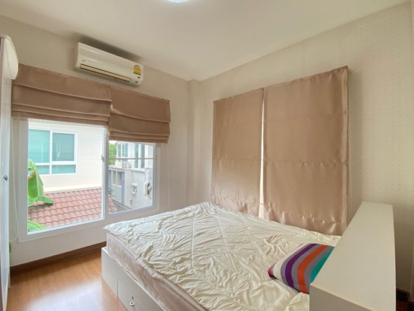 A family home with 4 bed for rent in Hang Dong