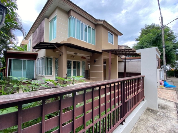 A family home with 4 bed for rent in Hang Dong