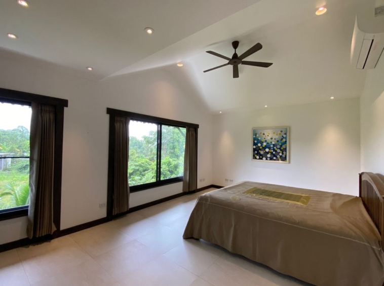 Brand new 3 bed house with stunning view for rent or sale in Mae Rim