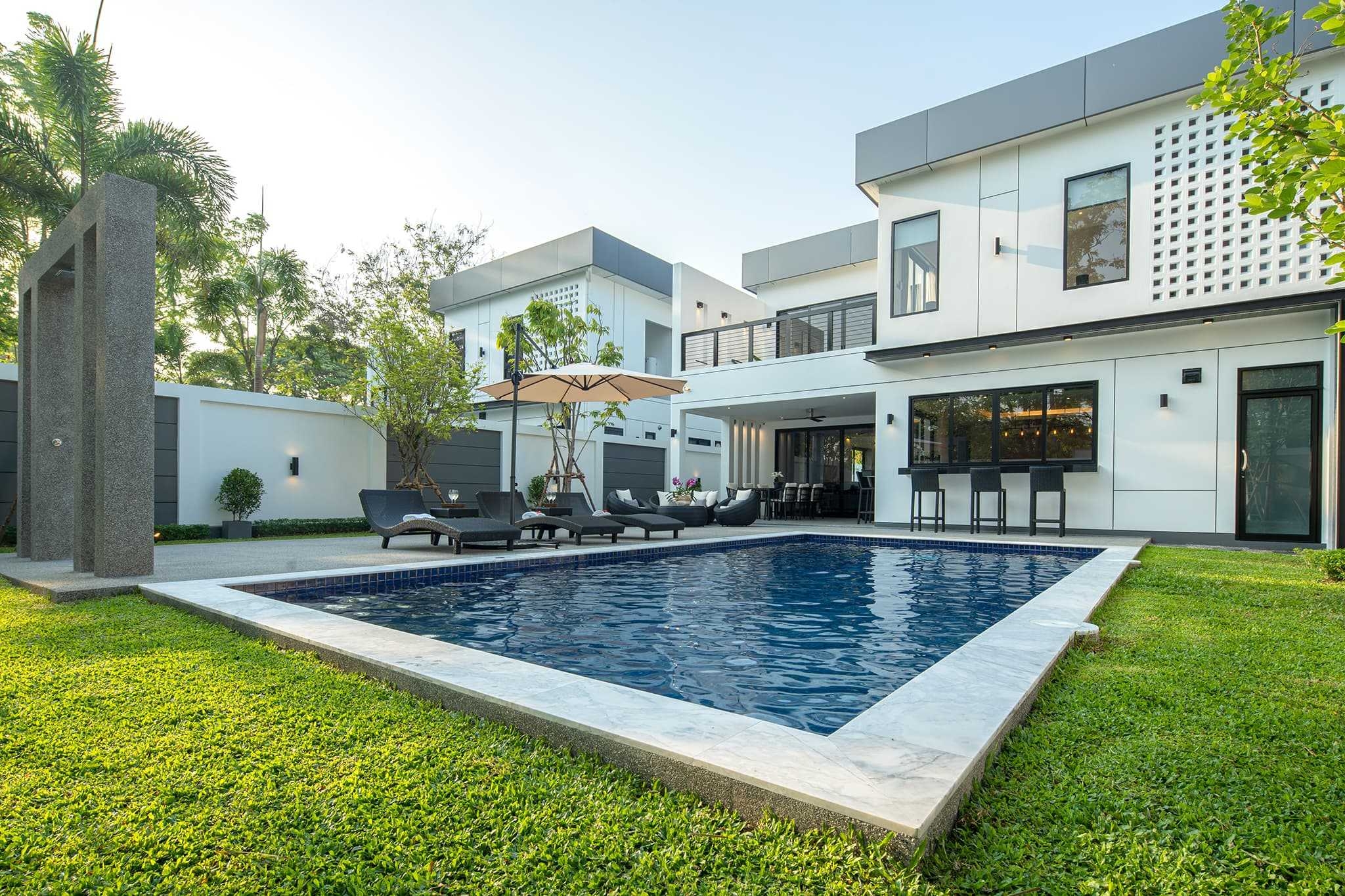 Spacious Modern House for sale Chiang Mai | Western Style Houses-CMP-12