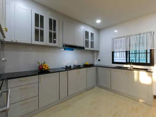 Stunning Pool Villa: House for Sale in Chiang Mai | 7.99M Baht-CMP-278