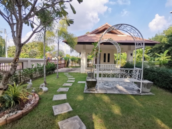 House for Sale in Chiang Mai - Traditional Lanna Style