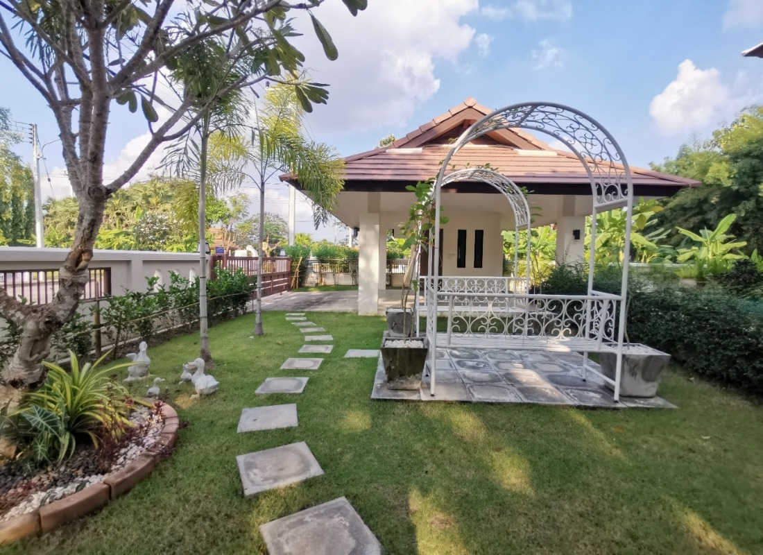 House for Sale in Chiang Mai - Traditional Lanna Style