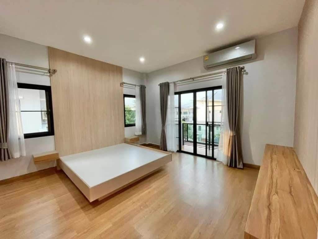 Spacious 7BR Twin House for Sale in Chiang Mai - Reduced Price-CMP-41