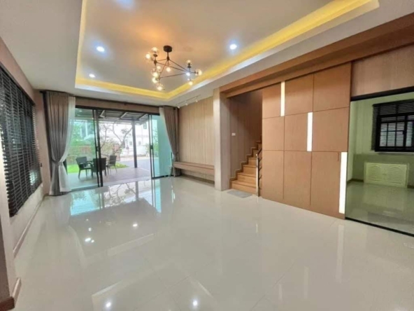 Spacious 7BR Twin House for Sale in Chiang Mai - Reduced Price-CMP-41