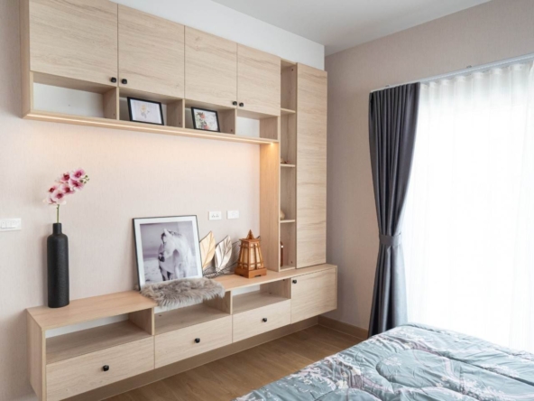 Modern Muji-Style 4 Bed