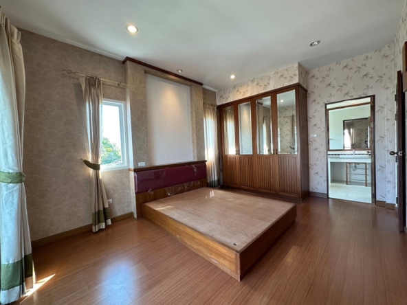 Spacious 4-Bedroom House for sale Chiang Mai | San Sai