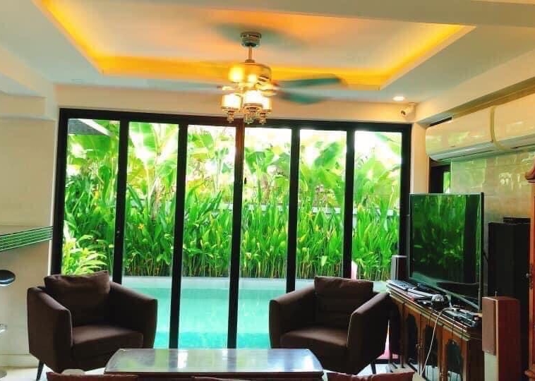 Luxury Pool Villa in San Kamphaeng