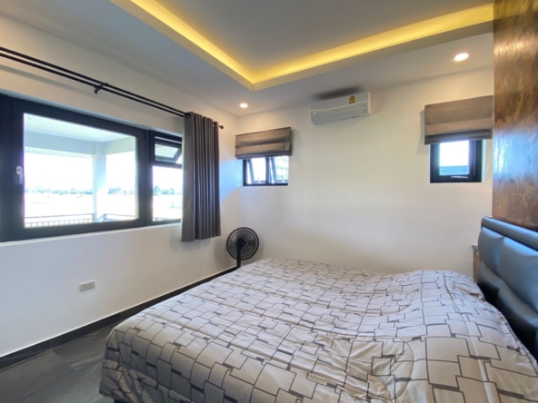 A modern 4 bed house for sale in Doi Saket-P-PHS879