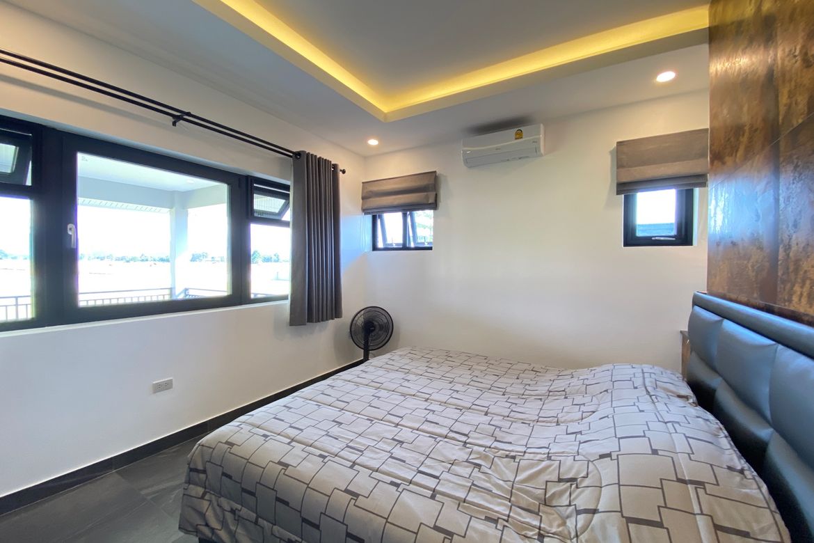 A modern 4 bed house for sale in Doi Saket-P-PHS879