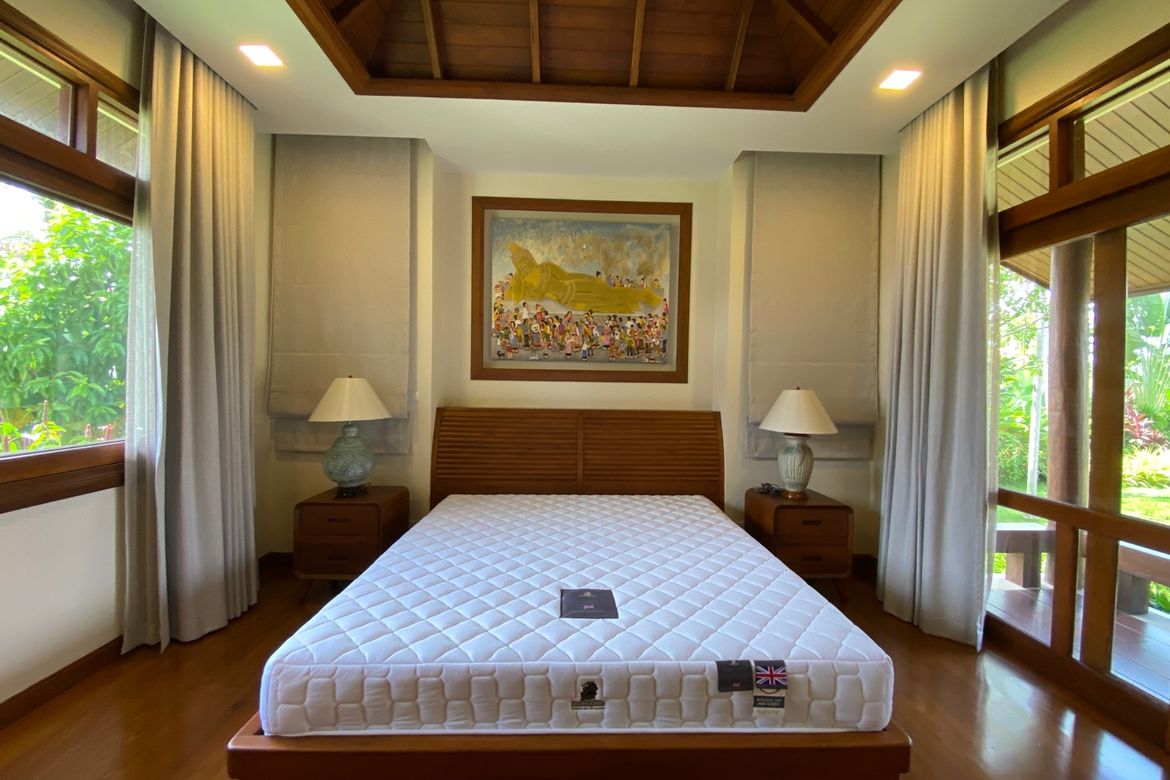 A Charming Lanna house with private pool for sale in Doi Saket