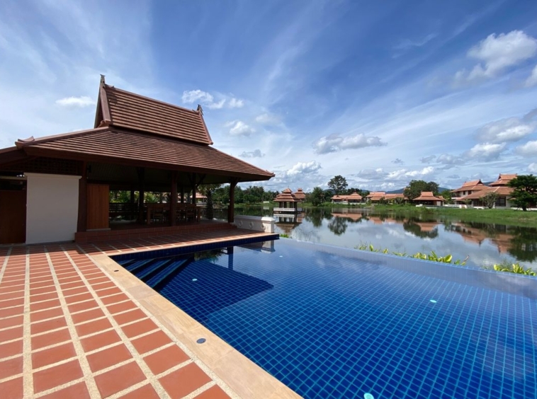 A Charming Lanna house with private pool for sale in Doi Saket