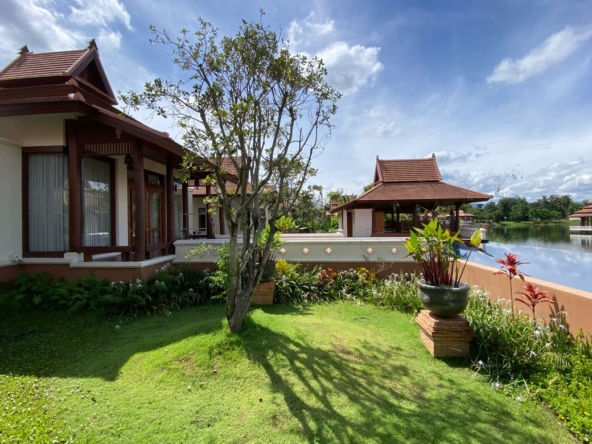 A Charming Lanna house with private pool for sale in Doi Saket