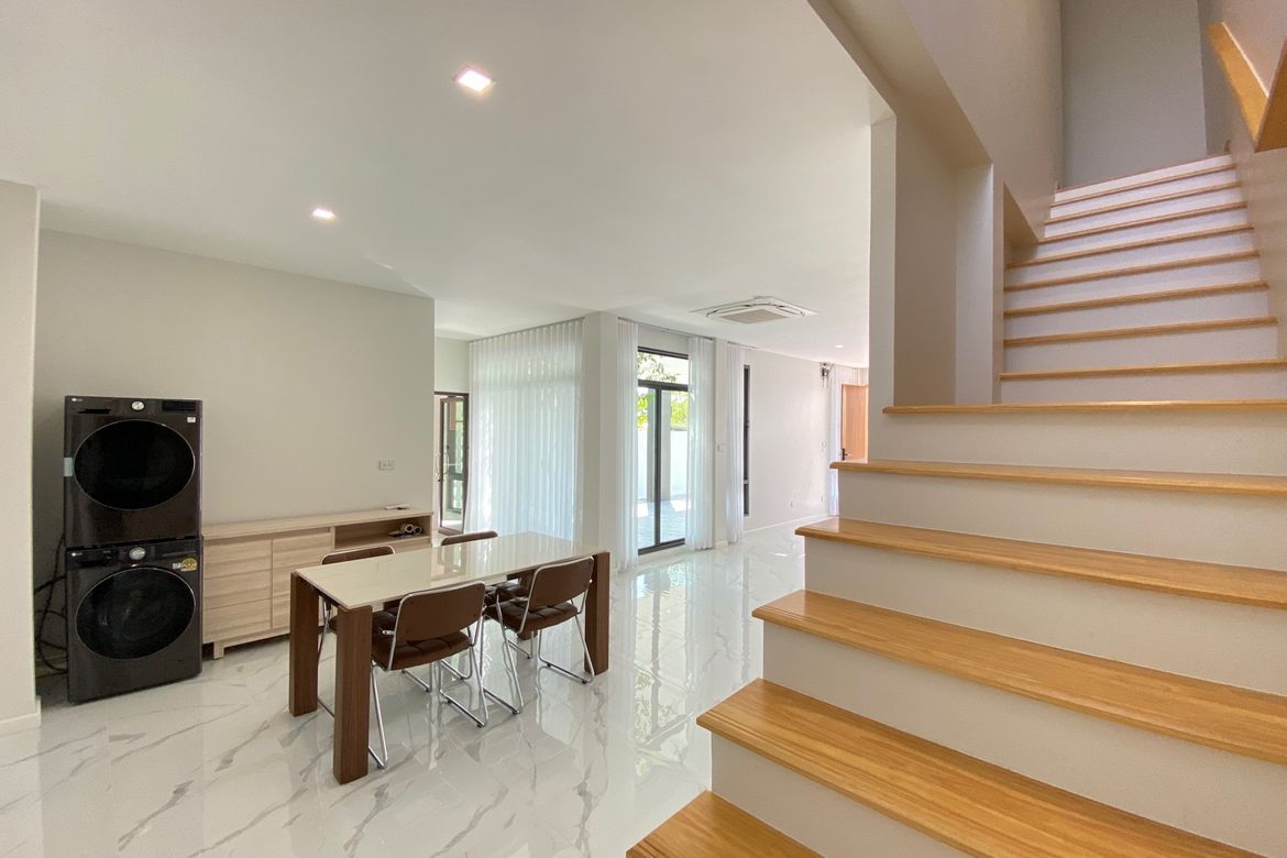 Modern 4 Bedroom House for Sale in Hang Dong-P-PHS1020