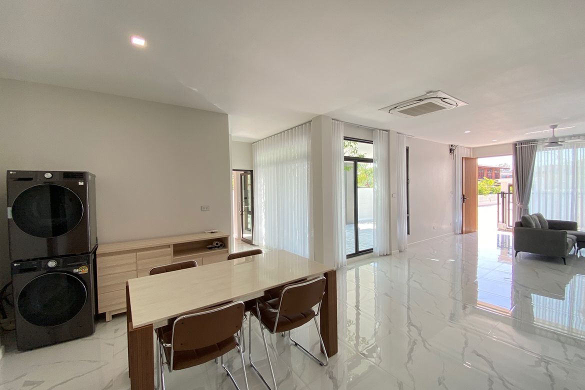 Modern 4 Bedroom House for Sale in Hang Dong-P-PHS1020