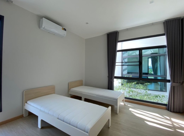 Modern 4 Bedroom House for Sale in Hang Dong-P-PHS1020