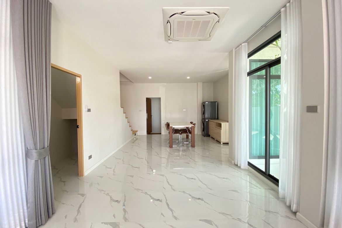 Modern 4 Bedroom House for Sale in Hang Dong-P-PHS1020