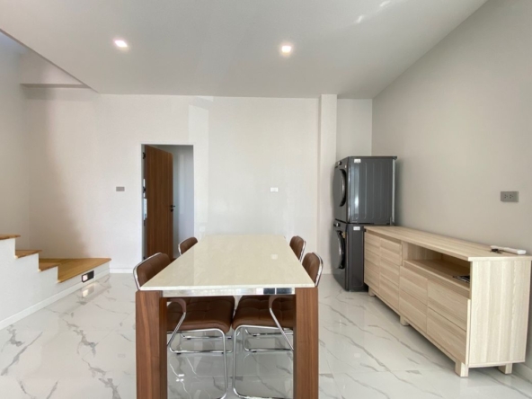 Modern 4 Bedroom House for Sale in Hang Dong-P-PHS1020