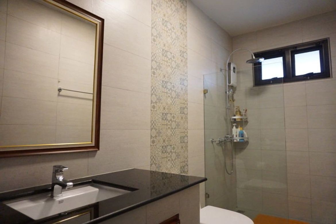 Modern Lanna house for sale in Hang Dong