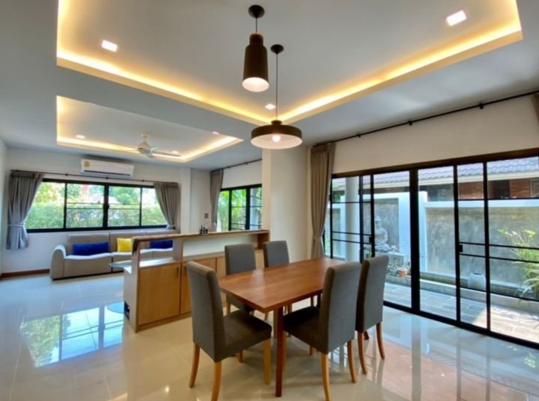 4 bed house for sale in Hang Dong