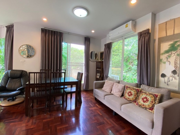 A family house for sale in Hang Dong