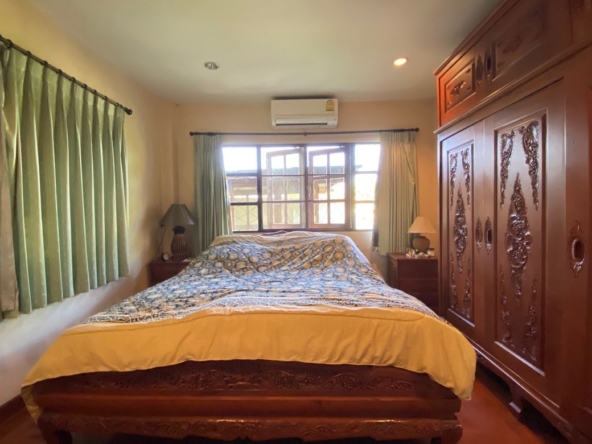 2 bed house with a private pool for sale in Hang Dong