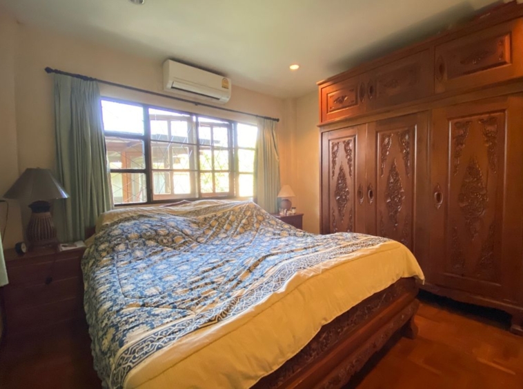 2 bed house with a private pool for sale in Hang Dong